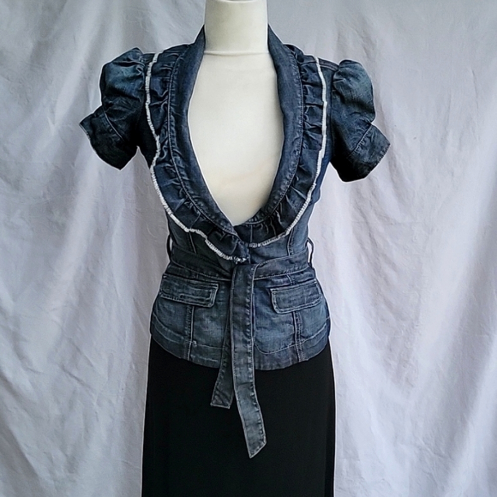 GUESS Jeans Short Sleeve Dark Blue Jean Jacket. SP